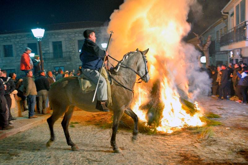 Viajesinusuales_luminarias_1