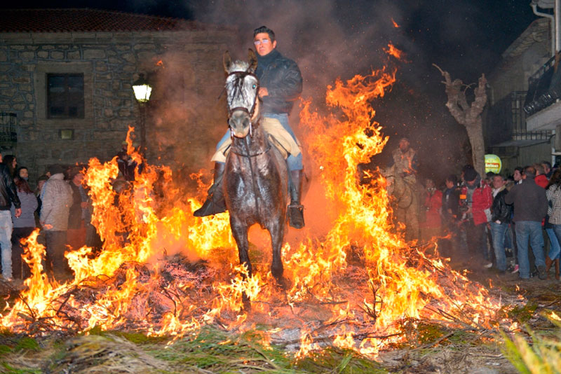 Viajesinusuales_luminarias_3